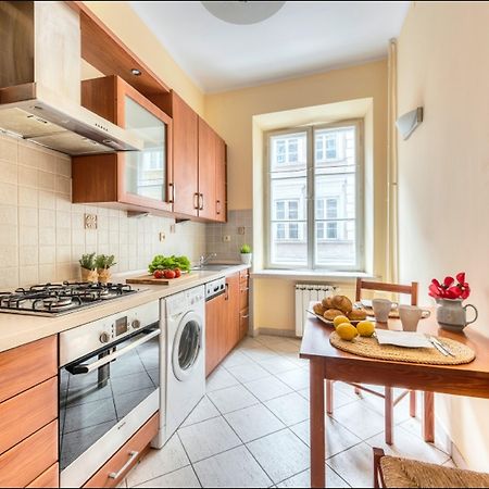 P&O Apartments Piwna Varşovia Exterior foto